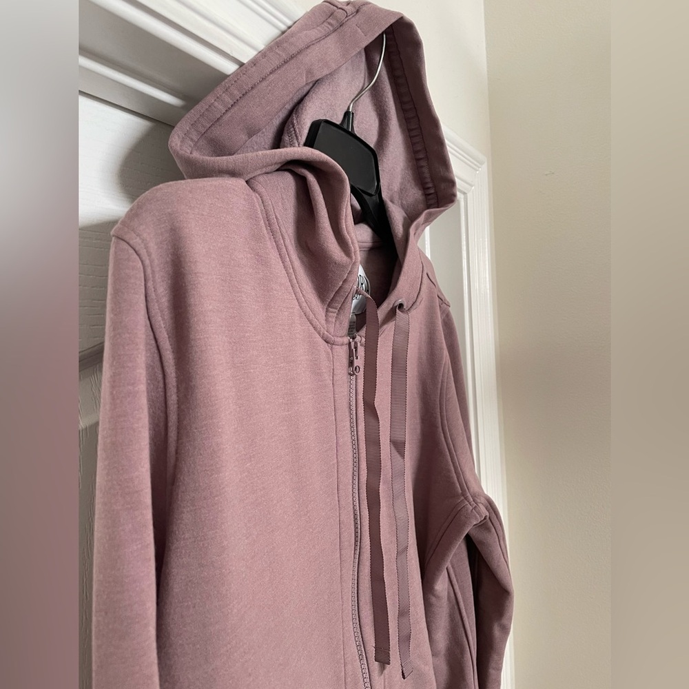 Victoria’s Secret Victoria Sport long sleeve full zip hoodie size large- mauve - Picture 3 of 10